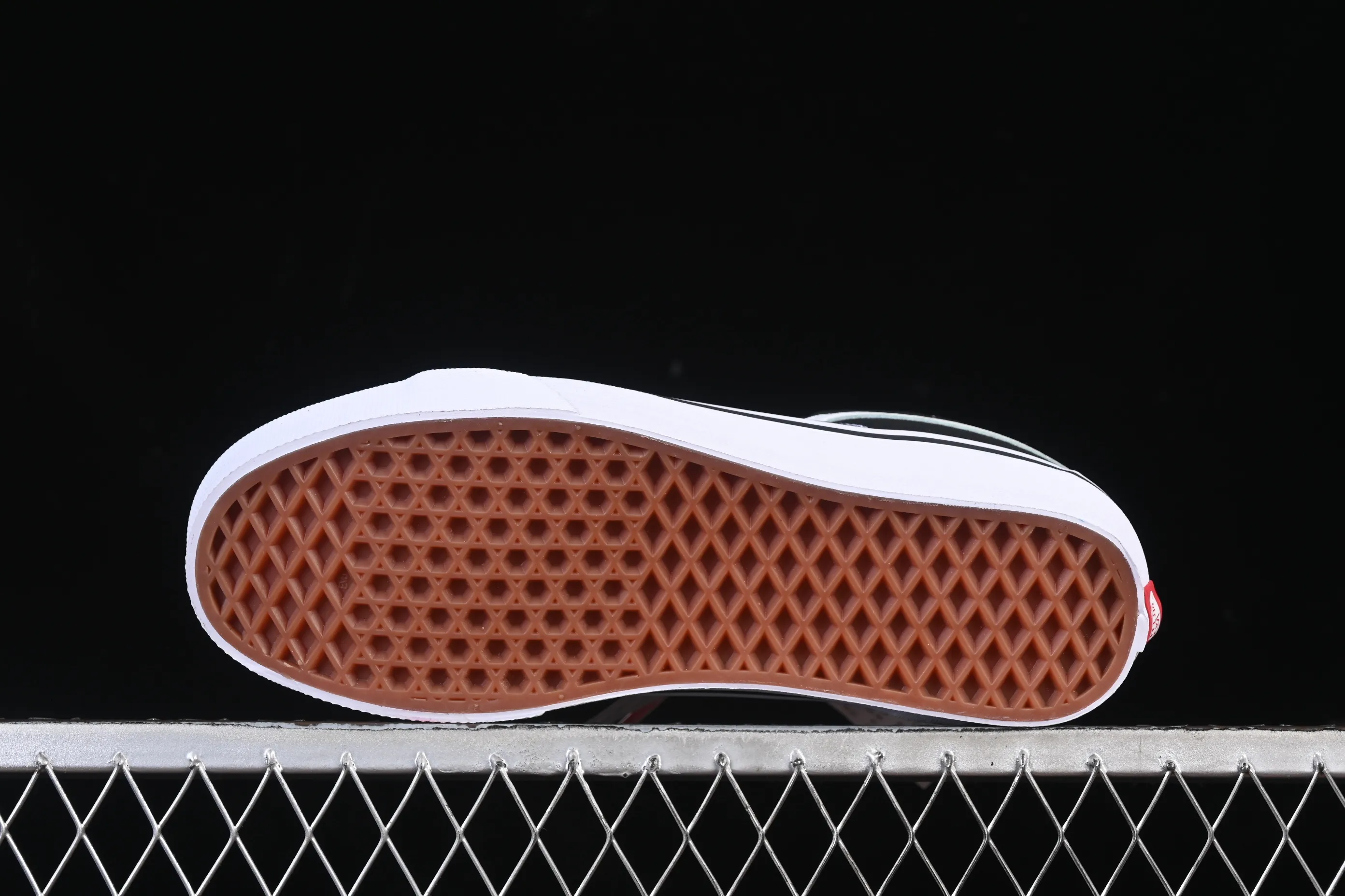 All categories Vans Vans series Vans Mid Vans Sk8-Mid Vans China casual skateboard shoes VN0A4UWIVNE